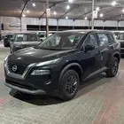 نيسان اكس تريل ستاندر 7 ركاب بدون دبل 2025