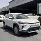 تويوتا كورلا كروس الموديل 2025 ستاندر