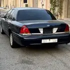 فورد كراون فكتوريا سعودي 2001