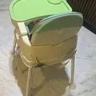 كرسي اطفال بحالة جيدة