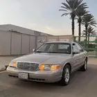 فورد فكتوريا 2011 امريكي نظيف