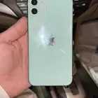 ايفون 11 نظيف.