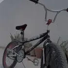 سيكل نظيف مع طقم جنوط فراشة