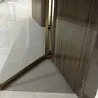 طاولة من أورا بانوراما مول