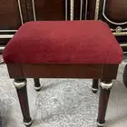 كرسي تسريحة