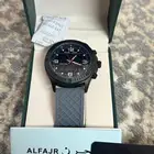 الساعة الفجر