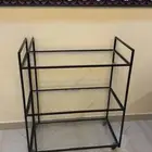 طاولة ضيافة جانبية لون اسود وزجاج