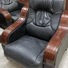 كراسي عدد 2 نظاف