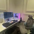 بي سي بكامل اغراضه للبيع
