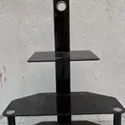 ستاند شاشة او رف للشاشة