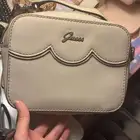 شنطة جيس guess