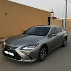 لكزس 2019 . es300 هايبرد
