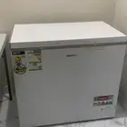 ثلاجه جديده مافيه أي خراب