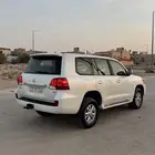 جيب لاندكروزر جي اكس ار