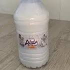 عندي لبن غنم. وبيض بلدي