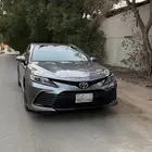 كامري 2023 ستاندر مطور تيتانيوم