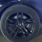 موستنق