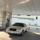 فورد كروان فكتوريا