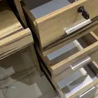 طاولة مكتب