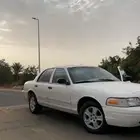 السياره فورد فكتوريا بوليسي