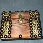 صندوق خشب صغير