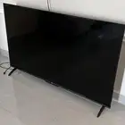 شاشه للبيع مده الاستخدام شهر جديده لم تستخدم كثير 56 بوصه