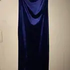 فستان للبيع تم لبسه مره واحده فقط