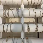 تصفية خاصة على الأساور عيار 18   جديدة بالكامل