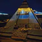 خيام هرمية
