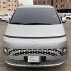 هيونداي ستاريا 2022 ديزل 11 راكب بطاقه جمركية عداد 57 الفkm