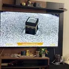 طاولة تلفزيون.