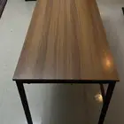 طاولة بي سي او مكتب
