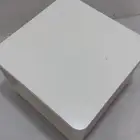 سرير ايكيا وطاولة