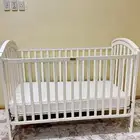 سرير اطفال