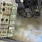 علبه فيوزات كامري