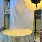 إضاءة و خلفيه بيضاء