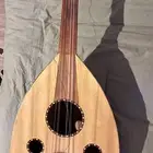 عود وقيتار