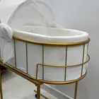 سرير مواليد كبير وفخم