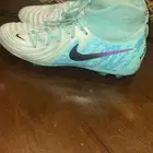 جزمة كورة نايك اصليه