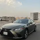 لكزس Es f sport 2019