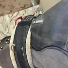 سرج استيوتس مقاس18 فيه ملاحضه بسيطه ماتذكر حزام ركبات لباده