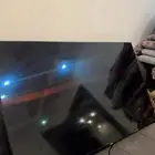 شاشه 55 بوصه مكسورة تقدر تاخذه وتبيع القطع