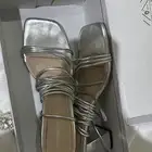كعب فضي نظيف استعمال مرا واحده فقط
