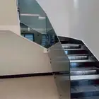 العميد لا اعمال الزجاج والألمنيوم