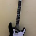 electric guitarجيتار للبيع