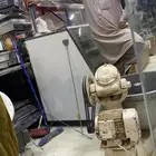 للبيع معدات