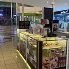 كشك للبيع نضيف مره وشبه جديد الكشك بدون البضاعه
