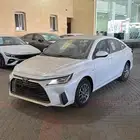 تويوتا يارس فئة Y ستاندر بنزين 2026