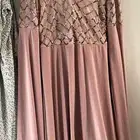 فستان مستعمل للبيع