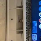 طاولة تلفزيون